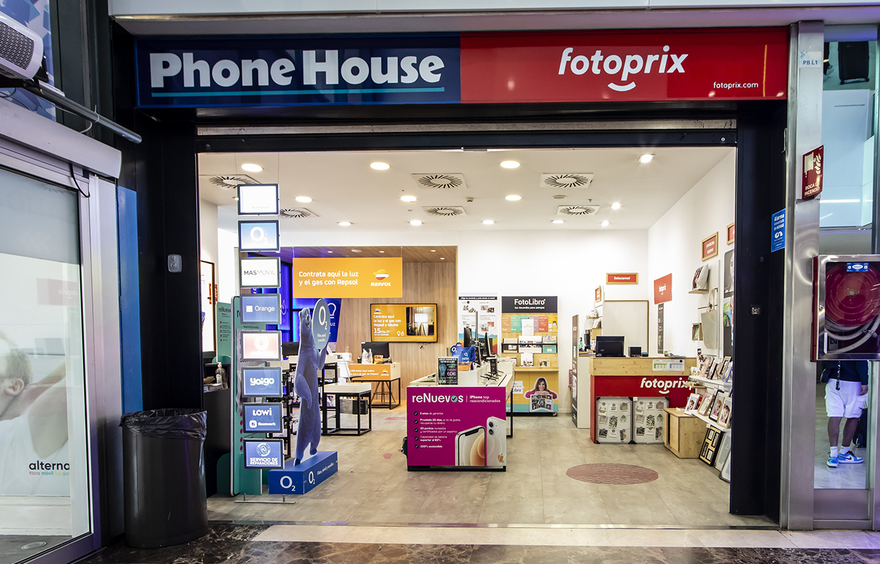 Phone_House_1
